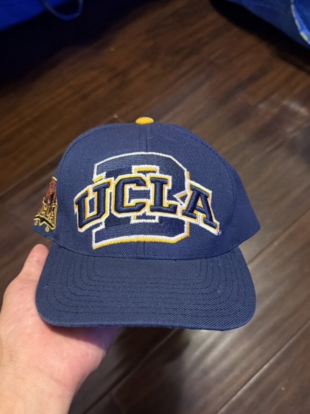 Vintage UCLA Bruins snapback hat navy